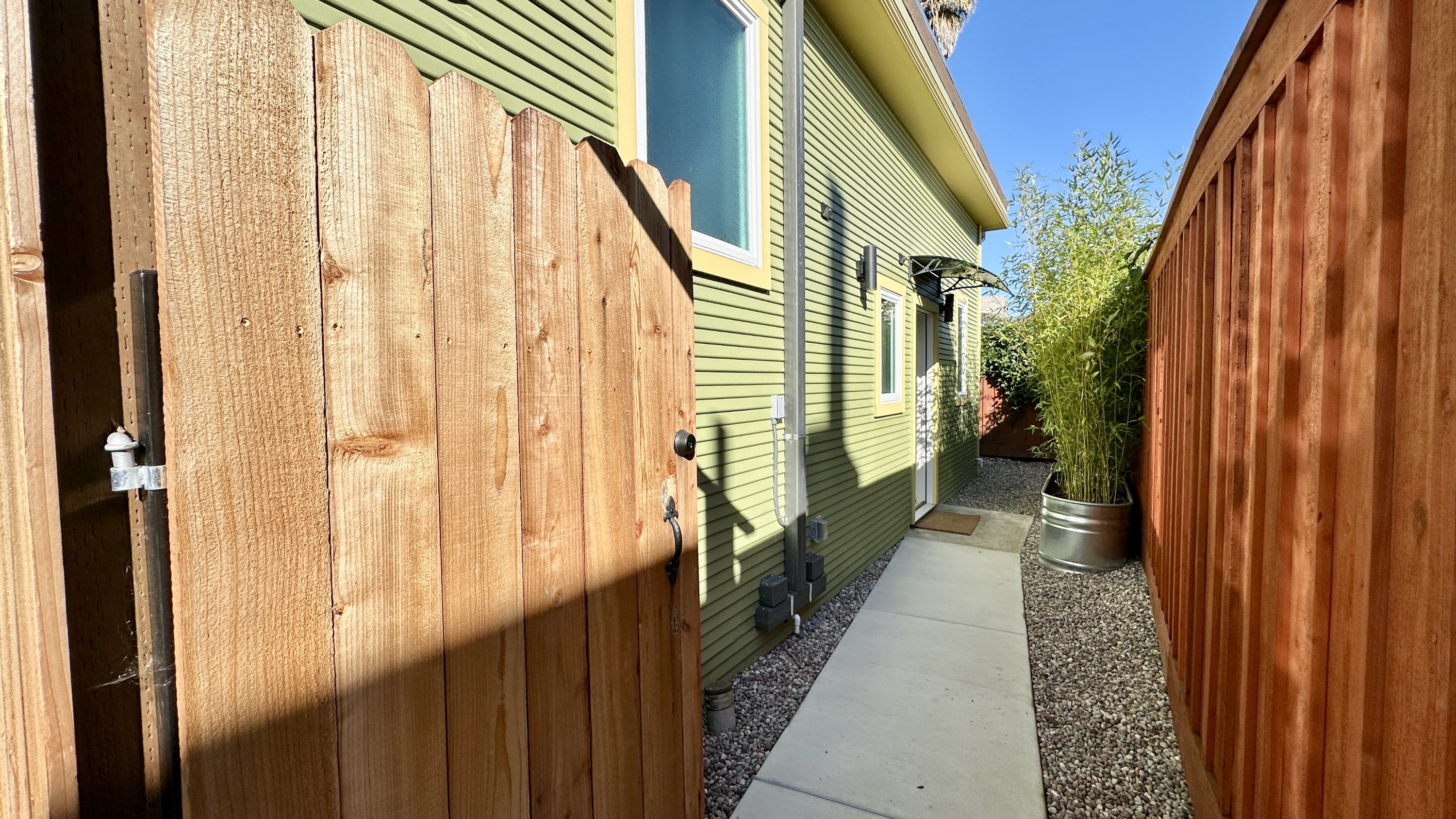 844 52nd Street- 844